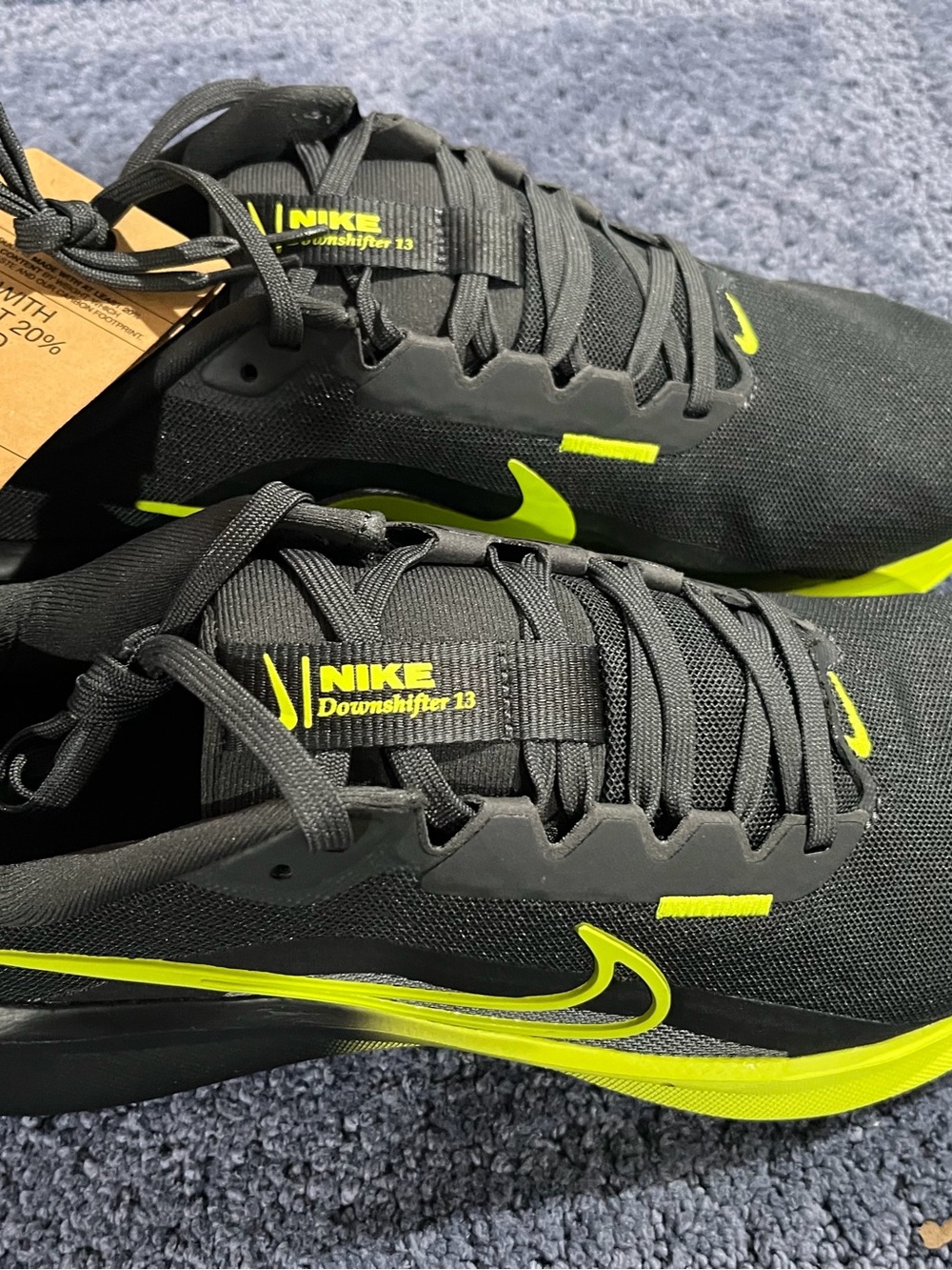 Nike Downshifter 13 athletic shoes